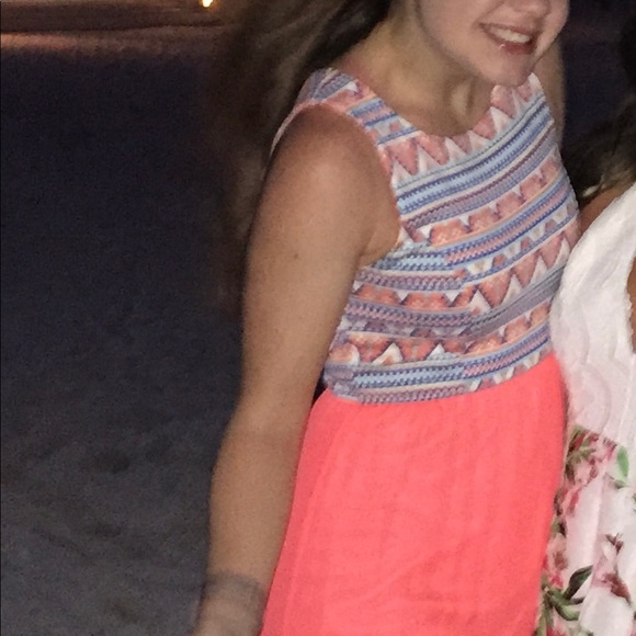 Dress - Picture 3 of 3